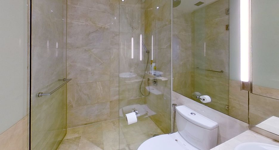 Wohnung zum Kauf mit 2 Zimmer in Sathon, Bangkok