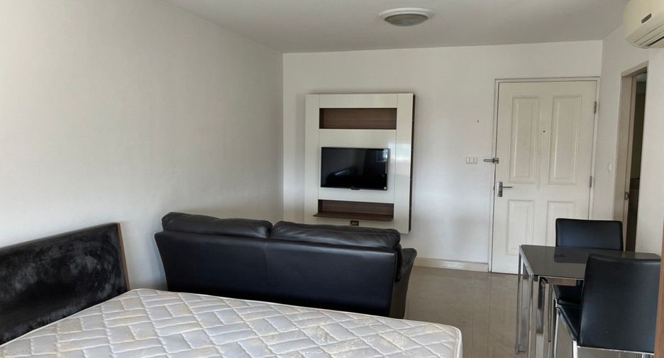 For sale studio condo in Khlong Toei, Bangkok