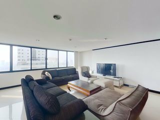 Condo en venta de 3 habitaciones en Watthana, Bangkok