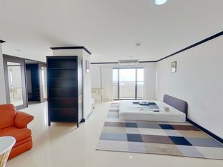 Condo en venta de 3 habitaciones en Watthana, Bangkok