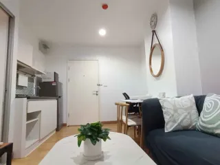 Wohnung zur Miete mit 1 Zimmer in Huai Khwang, Bangkok