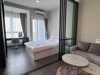 Wohnung zur Miete mit Studio in Khlong Toei, Bangkok