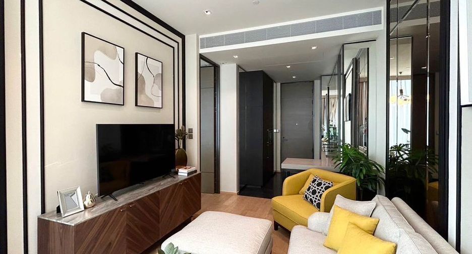 For rent 1 bed condo in Pathum Wan, Bangkok