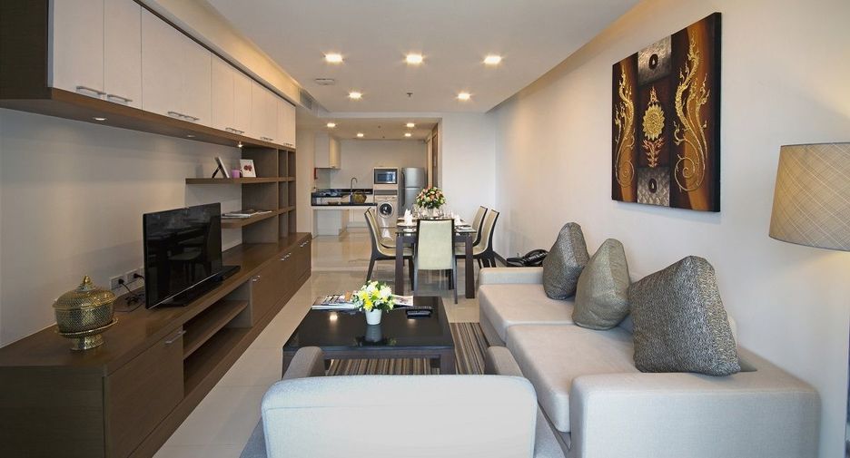 For rent 2 bedrooms condo in Pathum Wan, Bangkok