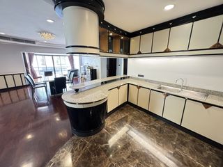 For rent 3 ベッドルーム apartment in Pathum Wan, Bangkok