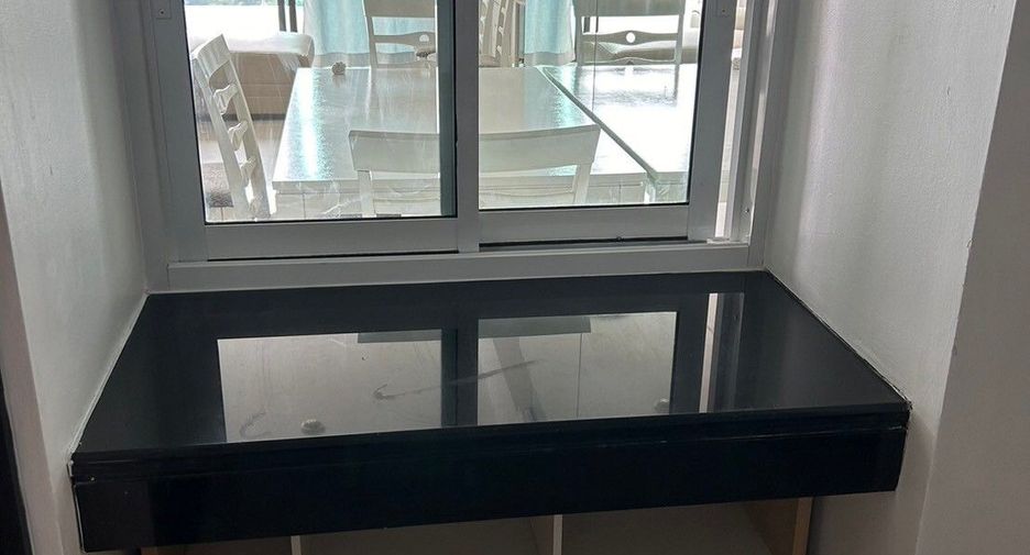 Condo en alquiler de 2 habitaciones en Watthana, Bangkok