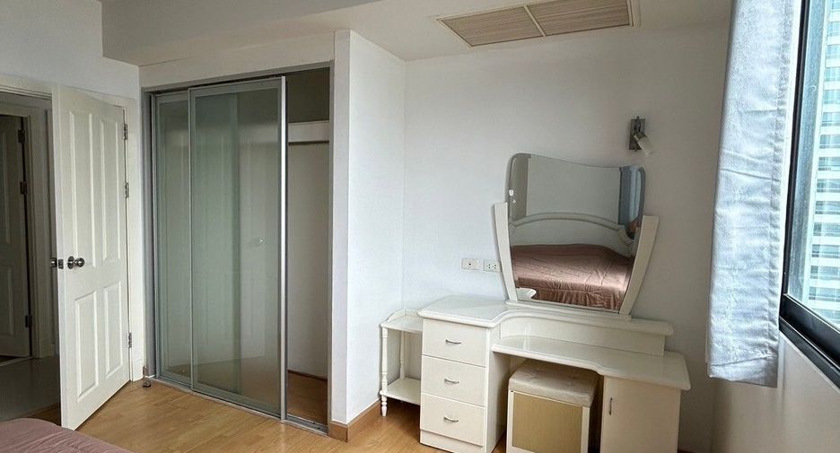 Condo en alquiler de 2 habitaciones en Watthana, Bangkok