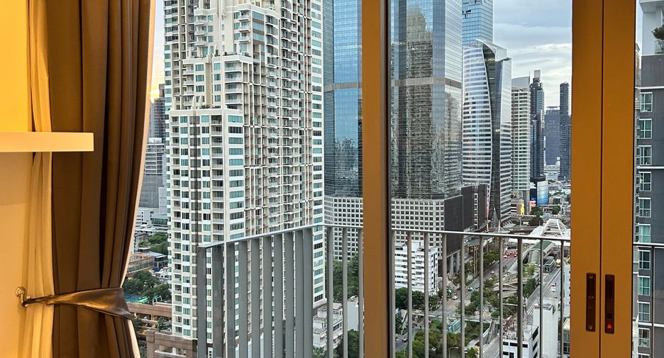 For rent 1 bed condo in Sathon, Bangkok