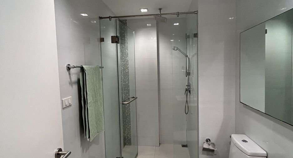 For rent 1 bed condo in Sathon, Bangkok