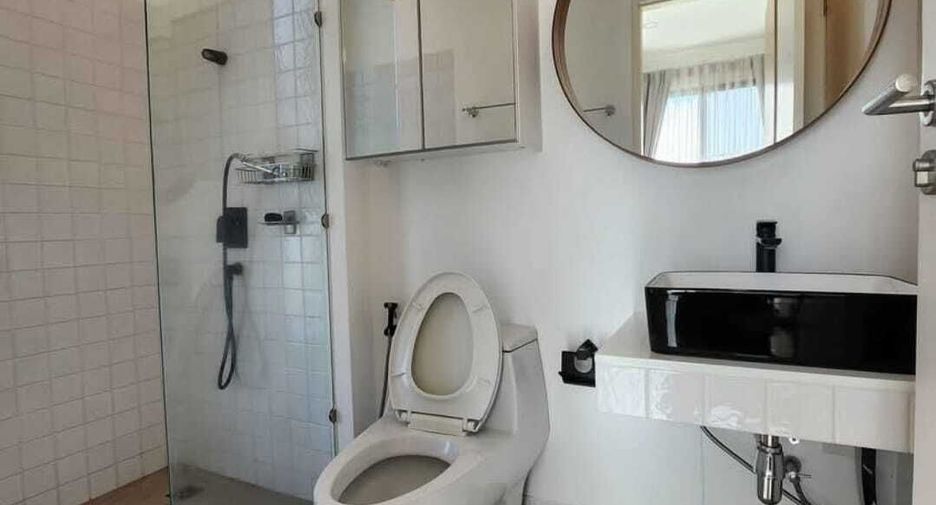 For sale and for rent 3 bedrooms villa in Mueang Phuket, Phuket