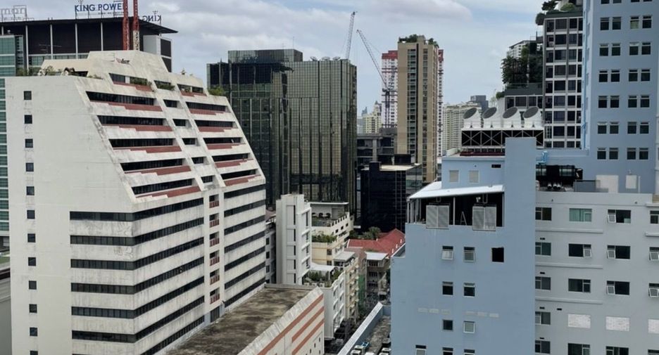 À vendre et à louer 2 chambres condo à Ratchathewi, Bangkok