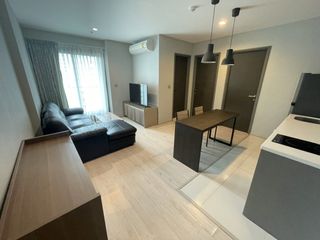 Condo en venta y en alquiler de 2 habitaciones en Ratchathewi, Bangkok