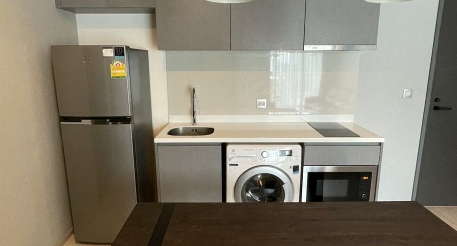 À vendre et à louer 2 chambres condo à Ratchathewi, Bangkok