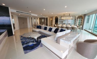 Condo en venta de 4 habitaciones en Yan Nawa, Bangkok