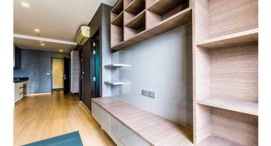 Продажа и аренда 2 спальни кондо в Кхлонг Тоеи, Бангкок