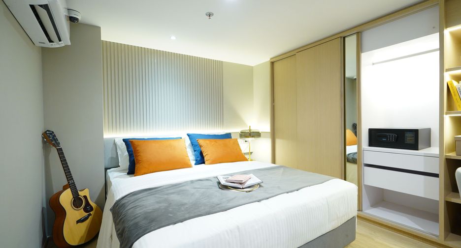 For sale 1 bed condo in Bang Rak, Bangkok