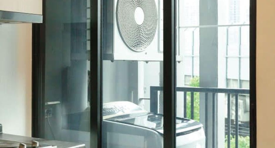 À vendre et à louer studio condo à Watthana, Bangkok