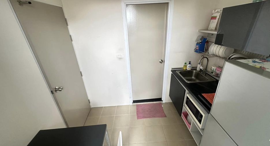 For sale 1 bed condo in Mueang Samut Prakan, Samut Prakan