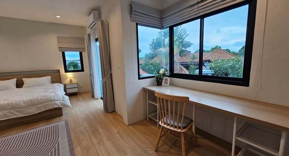 Casa adosada en alquiler de 3 habitaciones en Mueang Phuket, Phuket