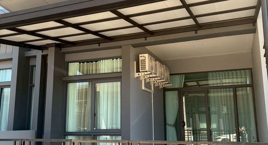 For rent 2 bedrooms townhouse in Thalang, Phuket