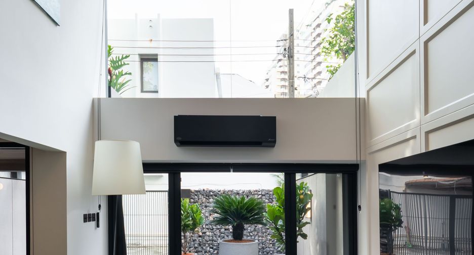 ขาย และ ให้เช่า 3 ห้องนอน บ้านเดี่ยว ใน วัฒนา, กรุงเทพฯ