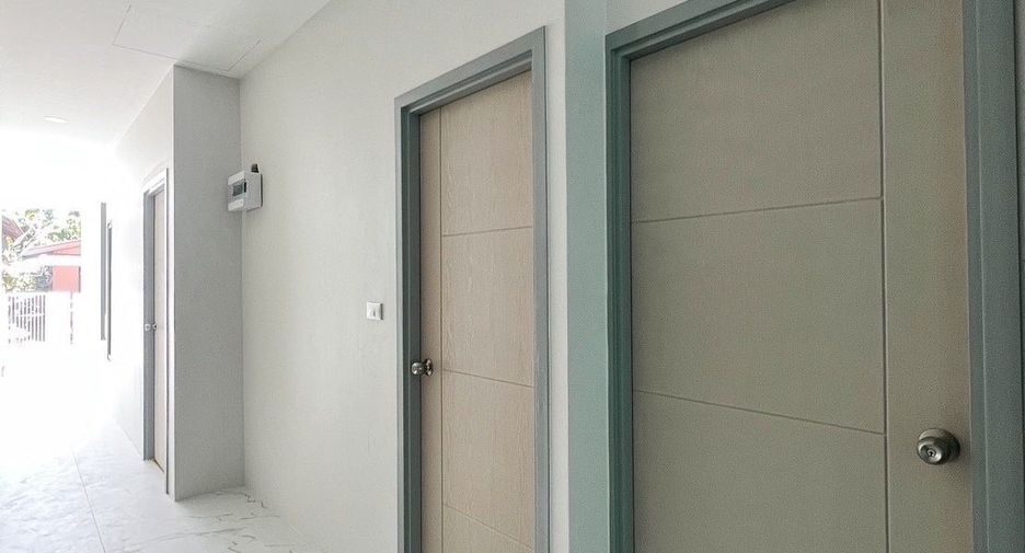 For sale 2 bedrooms townhouse in Mueang Phuket, Phuket