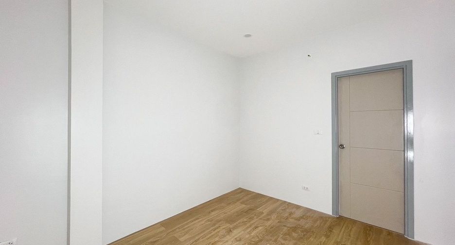For sale 2 bedrooms townhouse in Mueang Phuket, Phuket