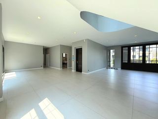 For sale 5 bedrooms house in Lat Krabang, Bangkok