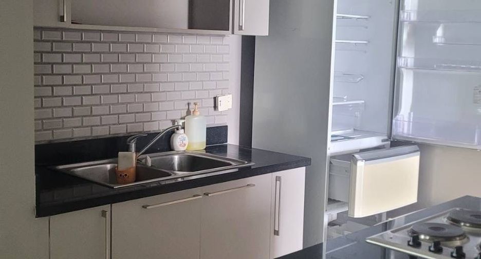 For sale and for rent 3 bedrooms condo in Khlong Toei, Bangkok