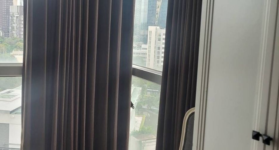 For sale and for rent 3 bedrooms condo in Khlong Toei, Bangkok