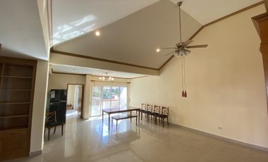 For rent 2 ベッドルーム apartment in Watthana, Bangkok