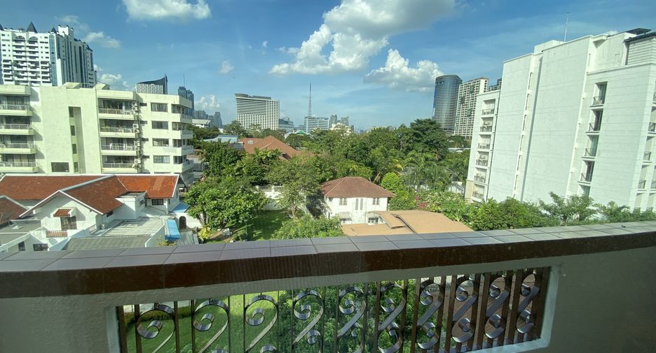 Apartment zur Miete mit 2 Zimmer in Watthana, Bangkok