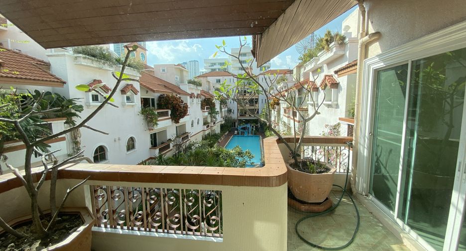 Apartment zur Miete mit 2 Zimmer in Watthana, Bangkok