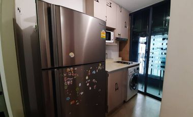 Wohnung zur Miete mit Studio in Bang Rak, Bangkok