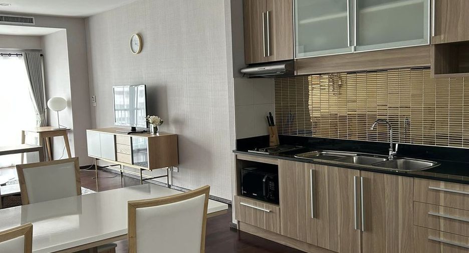For rent 1 bed condo in Watthana, Bangkok