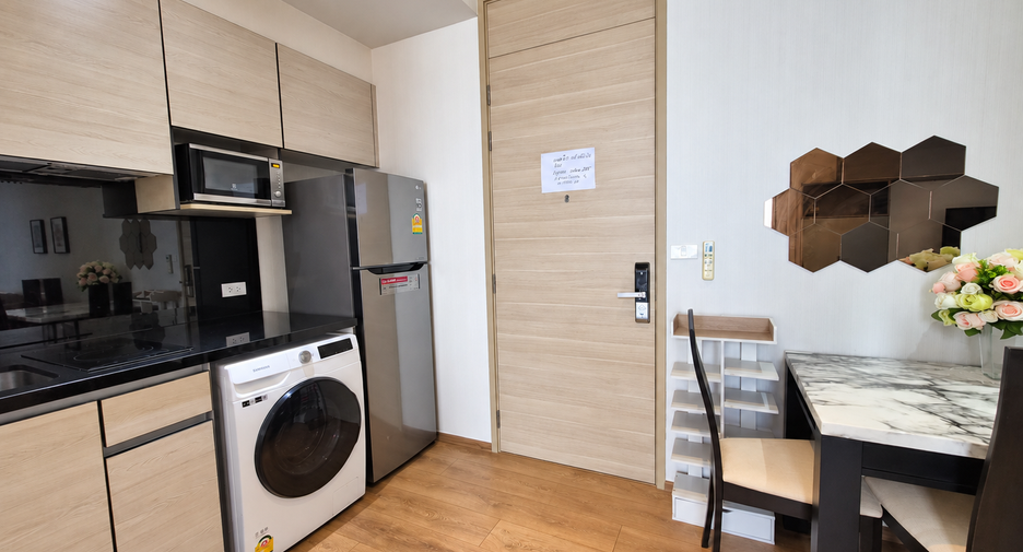 ขาย 2 ห้องนอน คอนโด ใน คลองเตย, กรุงเทพฯ