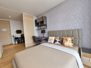 For sale 2 bedrooms condo in Khlong Toei, Bangkok