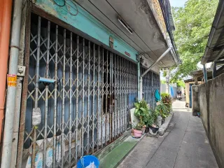 Reihenhaus zum Kauf mit 3 Zimmer in Thon Buri, Bangkok