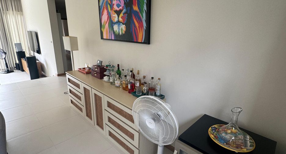 For sale and for rent 4 bedrooms villa in Thalang, Phuket