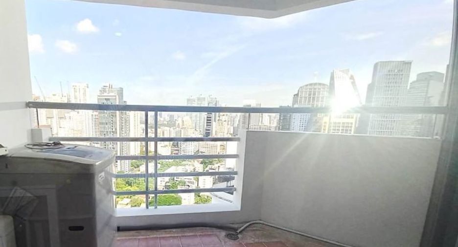 Wohnung zur Miete mit 2 Zimmer in Khlong Toei, Bangkok