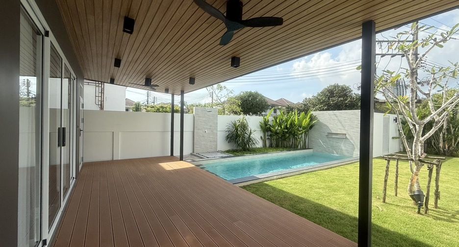 For sale 3 bedrooms house in Mueang Phuket, Phuket