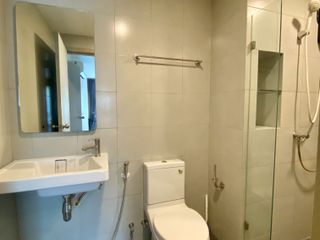 Condo en venta y en alquiler de 1 habitaciones en Bang Na, Bangkok