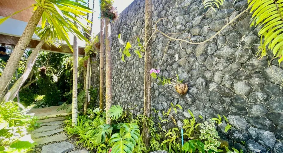 For sale 6 bedrooms villa in Thalang, Phuket