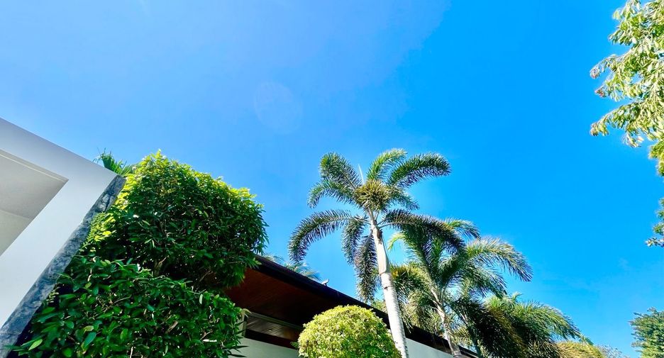 For sale 6 bedrooms villa in Thalang, Phuket