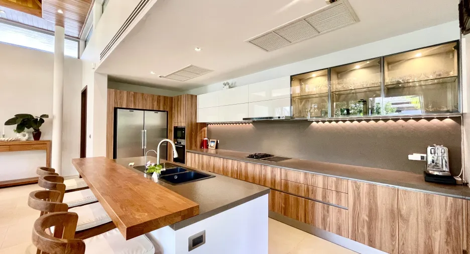 For sale 6 bedrooms villa in Thalang, Phuket