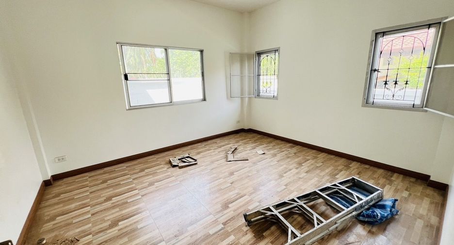 For sale 3 bedrooms house in Thalang, Phuket