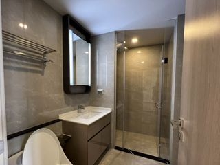 À louer 1 chambre condo à Huai Khwang, Bangkok