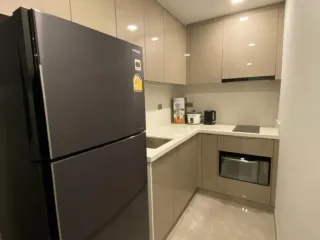 À louer 1 chambre condo à Huai Khwang, Bangkok