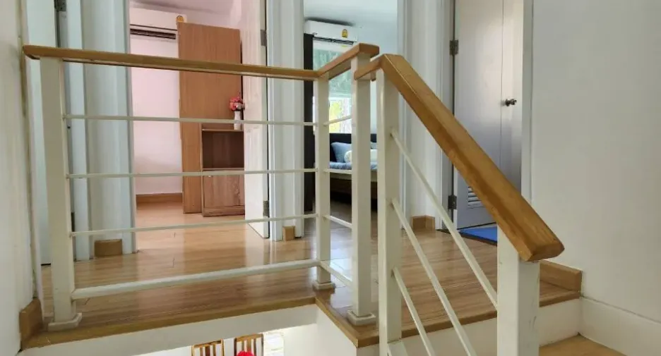 For rent 3 bedrooms townhouse in Thalang, Phuket
