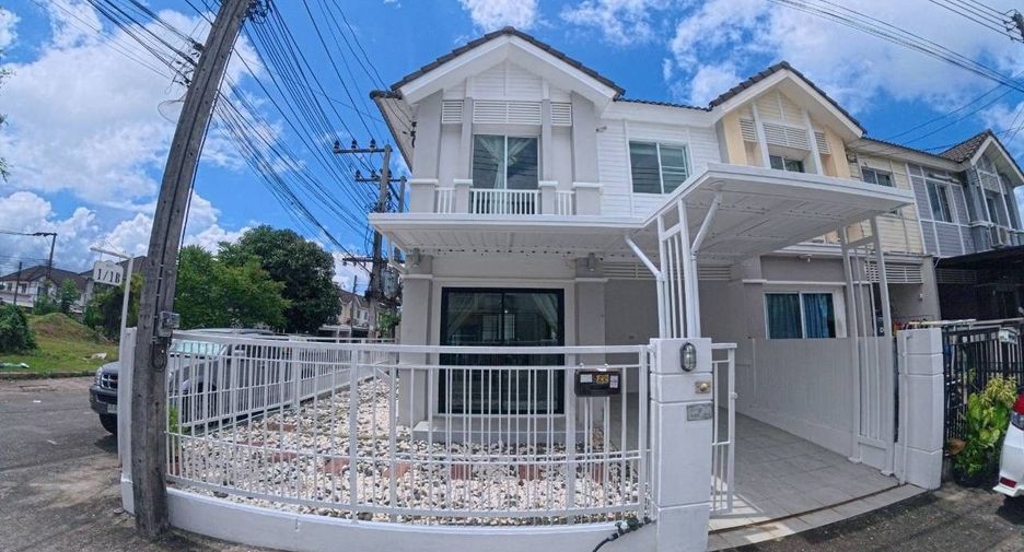 For rent 3 bedrooms townhouse in Thalang, Phuket